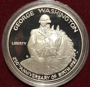 1982 S SILVER PROOF 50C WASHINGTON COMMEMORATIVE HALF DOLLAR COIN IN BOX w COA - Picture 1 of 3