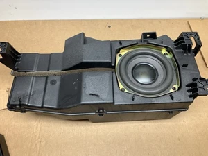Subwoofer Chevy GMC Tahoe Yukon Suburban Bose 2007-2010 - Imagen 1 de 4
