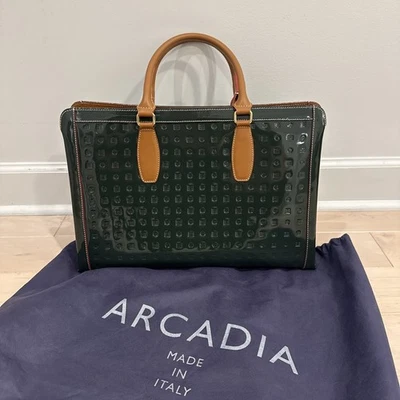 Bolso de Mano Grande $320 Arcadia Bronceado Verde Bosque Italiano Charol Negocios Foto 1 de 4