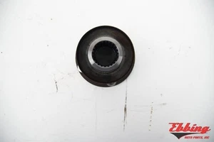 Brida de salida de transmisión automática ID: 6843478 para Volvo 960 681966 1992-1998 - Imagen 1 de 12