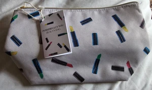 Fenwick IMPRESIÓN DE LÁPIZ LABIAL Bolsa de Maquillaje de Belleza Fenwick's NUEVA BOLSA DE COSMÉTICOS - Imagen 1 de 2