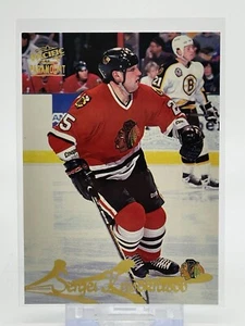 1997-98 Pacific Paramount Gold Foil Card #45 Sergei Krivokrasov Chi. Blackhawks - Picture 1 of 2