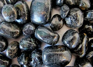 1X Coppernite Tumbled Stone 30mm Healing Crystal Past Life Recall Akashic Record - Picture 1 of 4