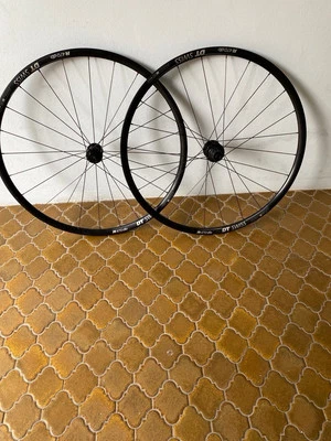 Pair of DT Swiss R470 DB Road Bike Wheels (For disk brakes). Excellent condition - image 1 of 3