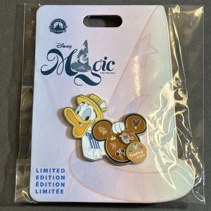 Disney Magic HAP-Pins 2023 Paperino Trading a Pin LE 500 - Foto 1 di 1
