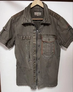 Avirex olivgrüne Militärjacke L kurzarm mehrere Taschen gebraucht - Bild 1 von 5