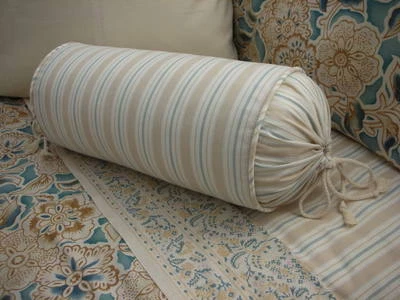 NUEVO Almohada para cuello a rayas Ralph Lauren Seaside Retreat personalizada Foto 1 de 3