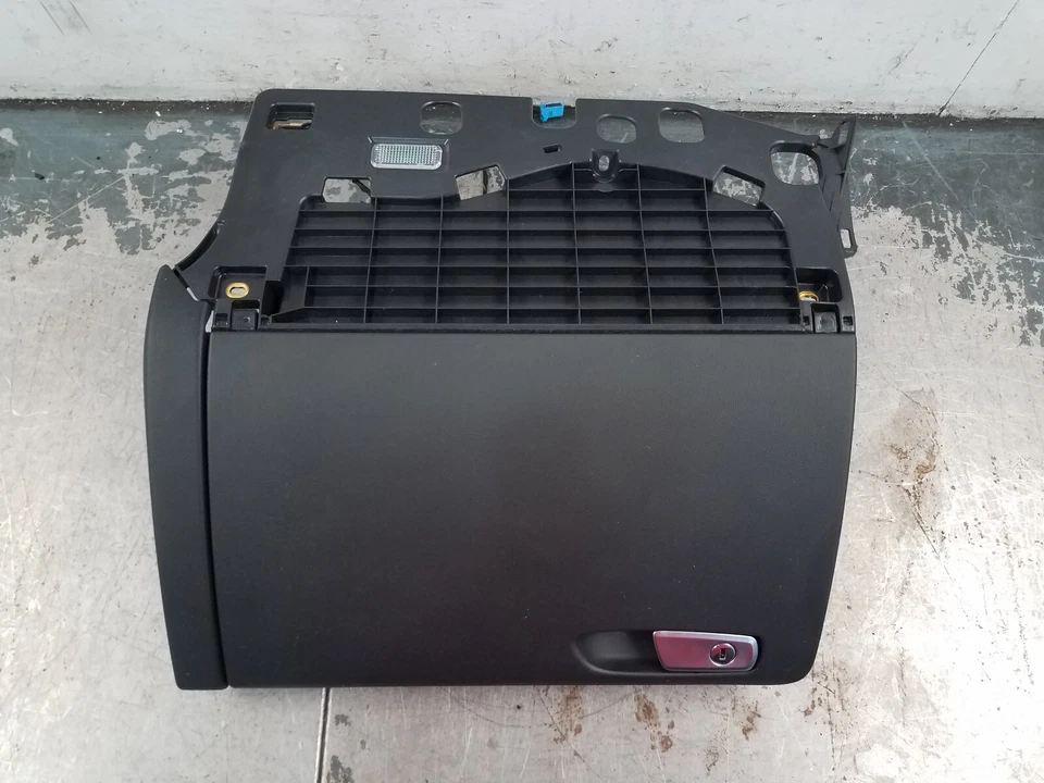 2013 Audi S4 Quattro B8 Glove Box #5394 J7 - Image 1 of 4