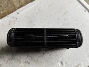 Seat Leon 2002/Dash vent Air vent grill/8L0820951 - Picture 1 of 6