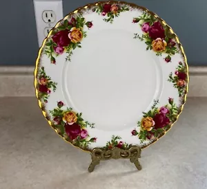 Plato de ensalada Royal Albert Old Country Roses 8" 1962 - Imagen 1 de 4