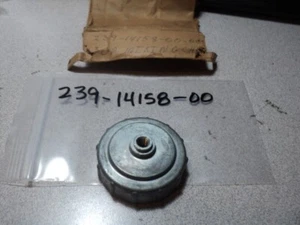 1970-80 YAMAHA TZ TD TR DT RT MX 250 350 360 MIXING CHAMBER CAP CARB 239-14158 - Picture 1 of 5