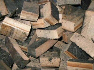 American Oak whisky barrel Firewood Logs for Fire Pit Chiminea BBQ & Pizza Oven - Bild 1 von 1