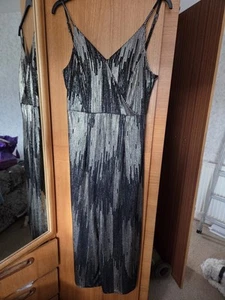 Sparkly 3/4 Leg Jumpsuit. Black And Gold Wide Leg. Vneck - Picture 1 of 4