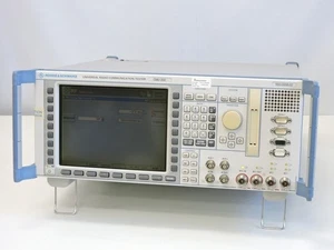 Rohde & Schwarz CMU200 Funkkommunikationstester Universal Mobile Test Set - Bild 1 von 8