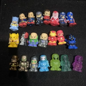 Joblot Ooshies Marvel Avenger DC Comics Figure - Picture 1 of 7