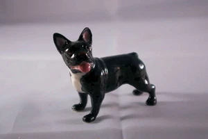 Miniature en porcelaine - CHIEN BULLDOG FRANCAIS NOIR BLANC DEBOUT TÊTE A GAUCHE - Imagen 1 de 1