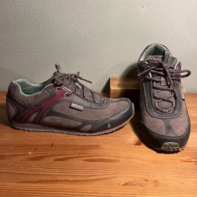 Zapato Deportivo Ahnu Mujer Trail Walking Informal Cuero Gamuza Talla 7.5 Foto 1 de 4