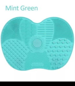 Green-Silicone Makeup Brush Cleaner Pad Washing Scrubber Board Cleaning Mat Tool - Picture 1 of 3