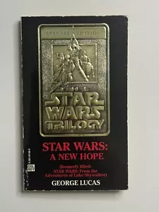 Star Wars Classic A New Hope Paperback Book - By George Lucas Free Shipping - Picture 1 of 2