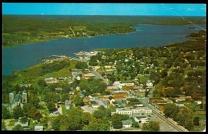 BIRD'S EYE VIEW - PENETANGUISHENE, ONT POSTCARD - Bild 1 von 1