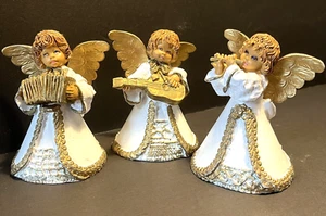3 ángeles de resina polimérica vintage con instrumentos, Italia (¿Fontanini Simonelli romano?) - Imagen 1 de 7