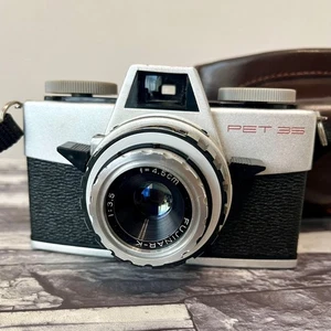 Fuji FujiPet 35 Point & Shoot 35mm Film Camera Vintage Rare! - Picture 1 of 19