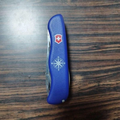 Multiherramienta Victorinox Skipper 0.8593.2W con estuche de cuero Foto 1 de 4