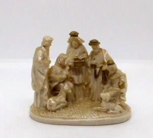 Figures Christmas Nativity Magic Creations Small Three Wisemen Sheep Baby Jesus - Picture 1 of 3