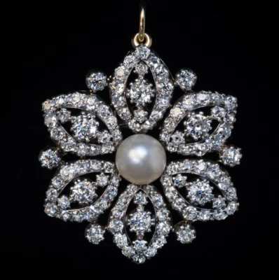 Flower Head With Round White Pearl & Lab-Created Diamond Openwork Petals Pendant - Image 1 of 4