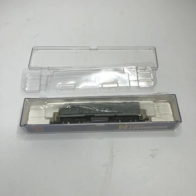 N Scale Locomotive Life-Like Item 7842 N  GP38 Loco Train CSX #6638. - Image 1 of 4