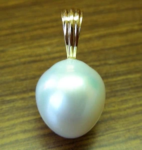 COLGANTE BLANCO AUST 16,7 mm PERLA MAR SUR SIN TRATAR + 18ct YG + VALORACIÓN DISPONIBLE - Imagen 1 de 1