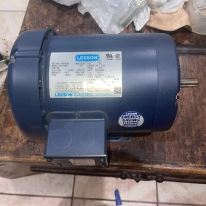 Leeson 110275.00 3 Phase Motor C6T11FB3F 3/4HP 1140RPM 60HZ 5/8 Keyed Shaft. - Picture 1 of 5