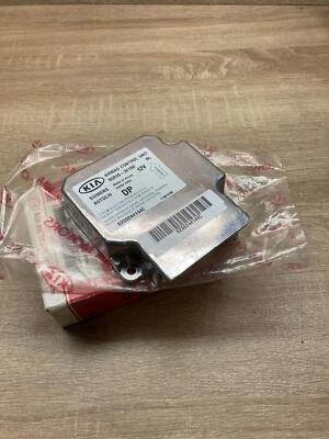 95910 3e100 5wk43062   control unit/module kia sorento - Image 1 of 4