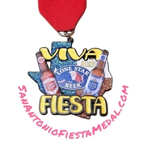MEDALLA FIESTA CERVEZA ESTRELLA SOLITARIA 2025 Texas (SanAntonioFiestaMedal.com) - Imagen 1 de 3