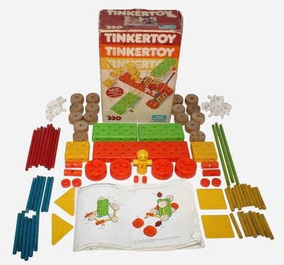 Antigo #330 Conjunto de Construção Tinkertoy CBS Brinquedos com Caixa Original Peças Ausentes 1983 - Imagem 1 de 4