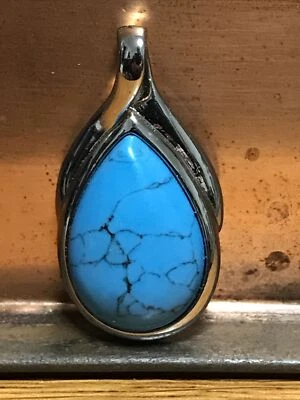 Colgante Lia Sophia Turquesa Tono Plata Lágrima 1-5/8" Firmado Cabujón Foto 1 de 3