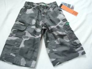 Boy Iron Co. Pantaloncini mimetici stile cargo, twill taglia M nuovi con etichetta - Foto 1 di 3