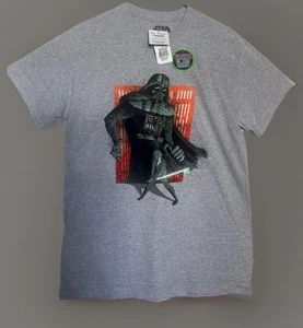 OFFICIAL DISNEY STAR WARS DARTH VADER & LUKE GLOW IN THE DARK T-SHIRT MEN SZ M - Picture 1 of 5