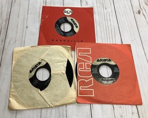 Vintage Arista 45s Vinyl Records Lot Radney Foster Alan Jackson Brooks & Dunn - Picture 1 of 5