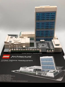 LEGO Arquitectura Sede de las Naciones Unidas (21018) - Imagen 1 de 5
