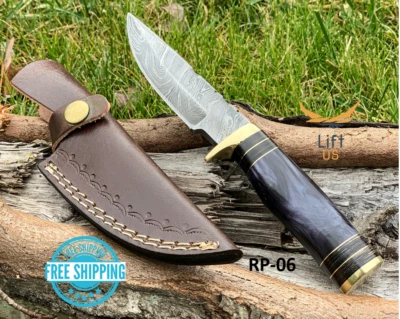 Custom HAND FORGED DAMASCUS STEEL KNIFE W/ Purple Resin & Brass Guard Handle — 第 1/4 张图片