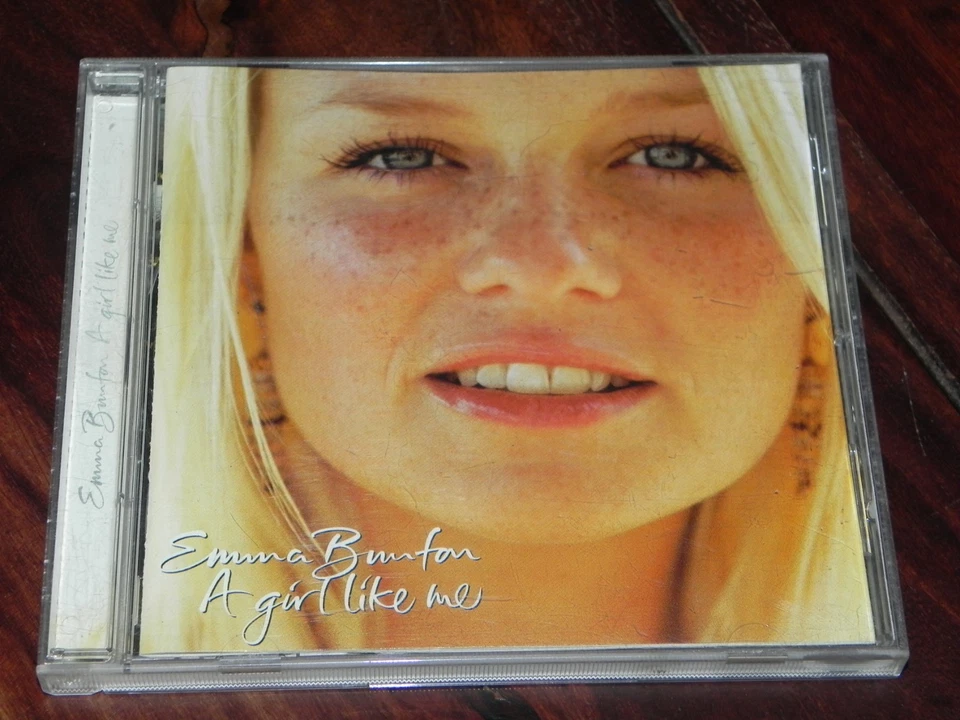Musik CD - Emma Bunton / A Girl Like Me (Virgin / 724381033401 / CDV2935) 01 - Bild 1 von 4