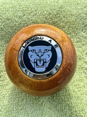 JAGUAR XJ6, XJS, XJ8, XK8, XJR, XKR, XK, tipo S, tipo X, perilla de cambio de marchas de madera de burl XK Foto 1 de 4