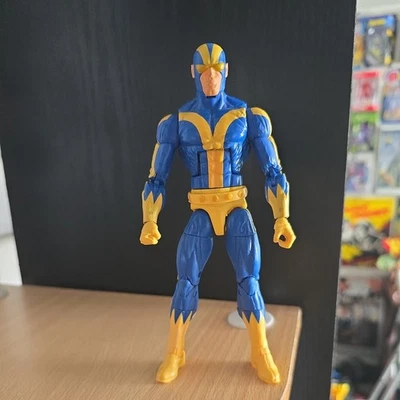 Marvel Legends GOLIATH Hank Pym Blue/Yellow Suit 6" Figure (SDCC Exclusive) - Image 1 of 2