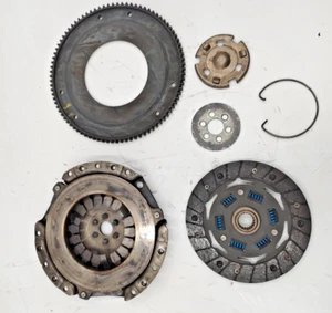 KIT FRIZIONE CON VOLANO ( KM PERCORSI 7000 )- MOTO GUZZI V7 850 STONE- ANNO 2021 - Imagen 1 de 21