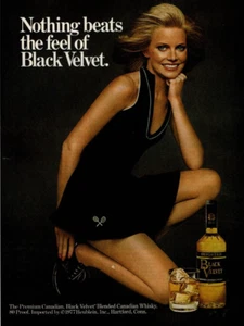 1977 Vintage Print Ad Nothing Beats the feel of Black Velvet Canadian Whisky - Picture 1 of 2