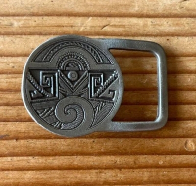 Fivela de cinto de estanho geométrica prata vintage dos anos 70 - Imagem 1 de 2