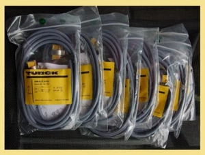 Turck Magnetschalter / Magnetfeldsensor BIM-KST-AP6X Ident-Nr. 46740 , NEU - Bild 1 von 6
