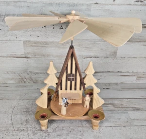 Vintage Erzgebirge Pyramide Deutsch Holz Windmühle Bauer Volk Waldarbeiter 10,5" - Bild 1 von 7
