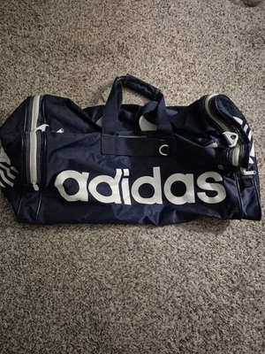 Bolso de Lona Adidas De Colección Para Hombre Azul Marino Blanco Gimnasio Viaje Deportes Atlético Años 80 90 Foto 1 de 4